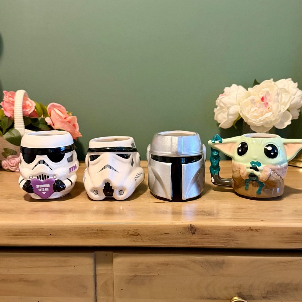 Star Wars Character Mug Bundle | Sormtroopers, Mandalorian, Grogu - Picture 1 of 10